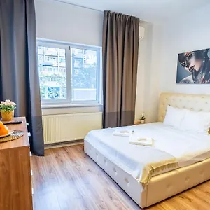 Appartamento Cozy Near Calea Victoriei, Bucarest
