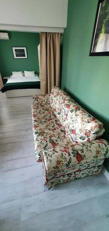 Apartment Come And Sleep Studio Old City Bukarest